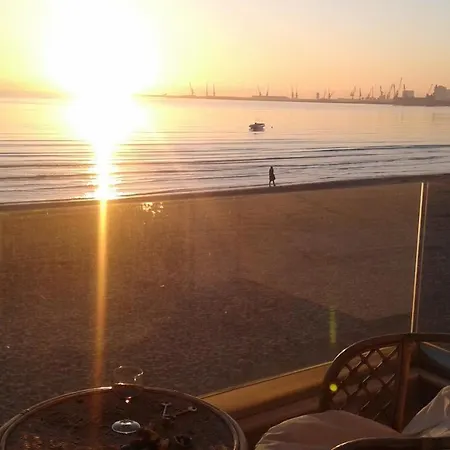 Fronte Spiaggia *