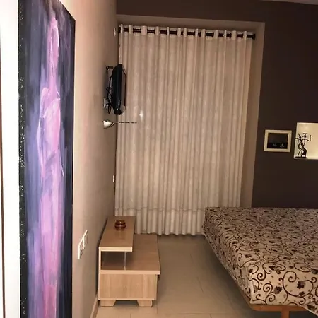 Apartment Fronte Spiaggia Durrës